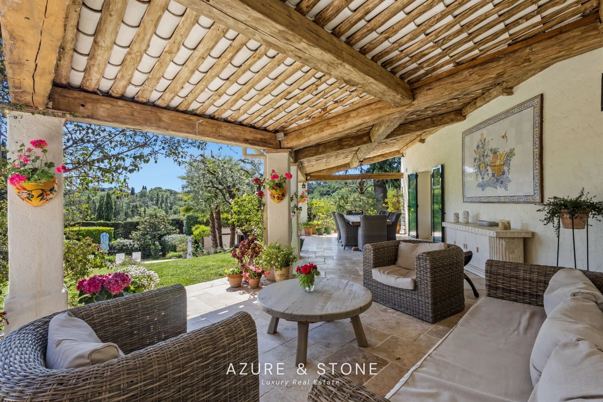 Exceptional Estate gallery 9