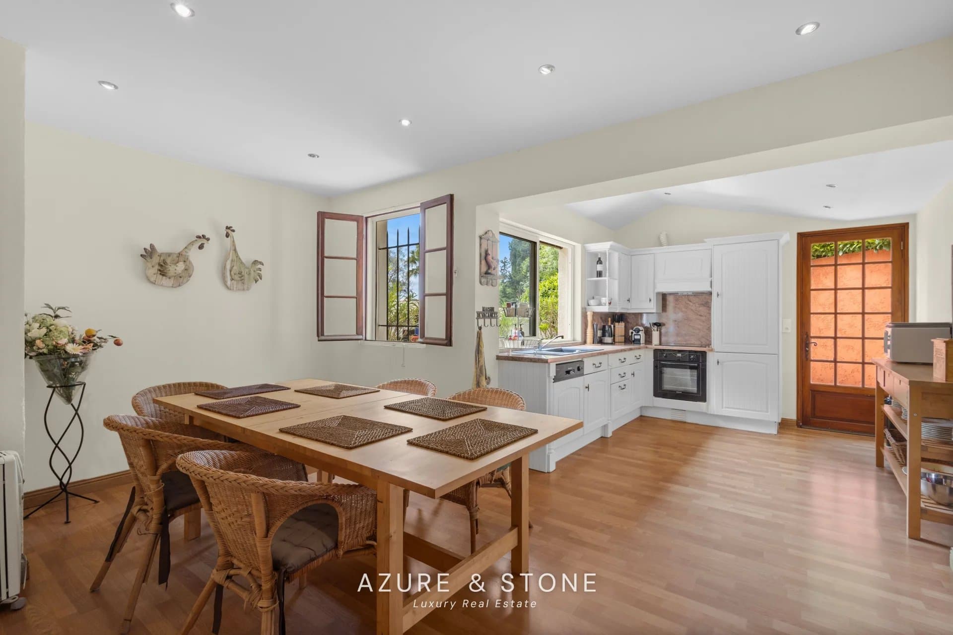 Exceptional Estate gallery 20