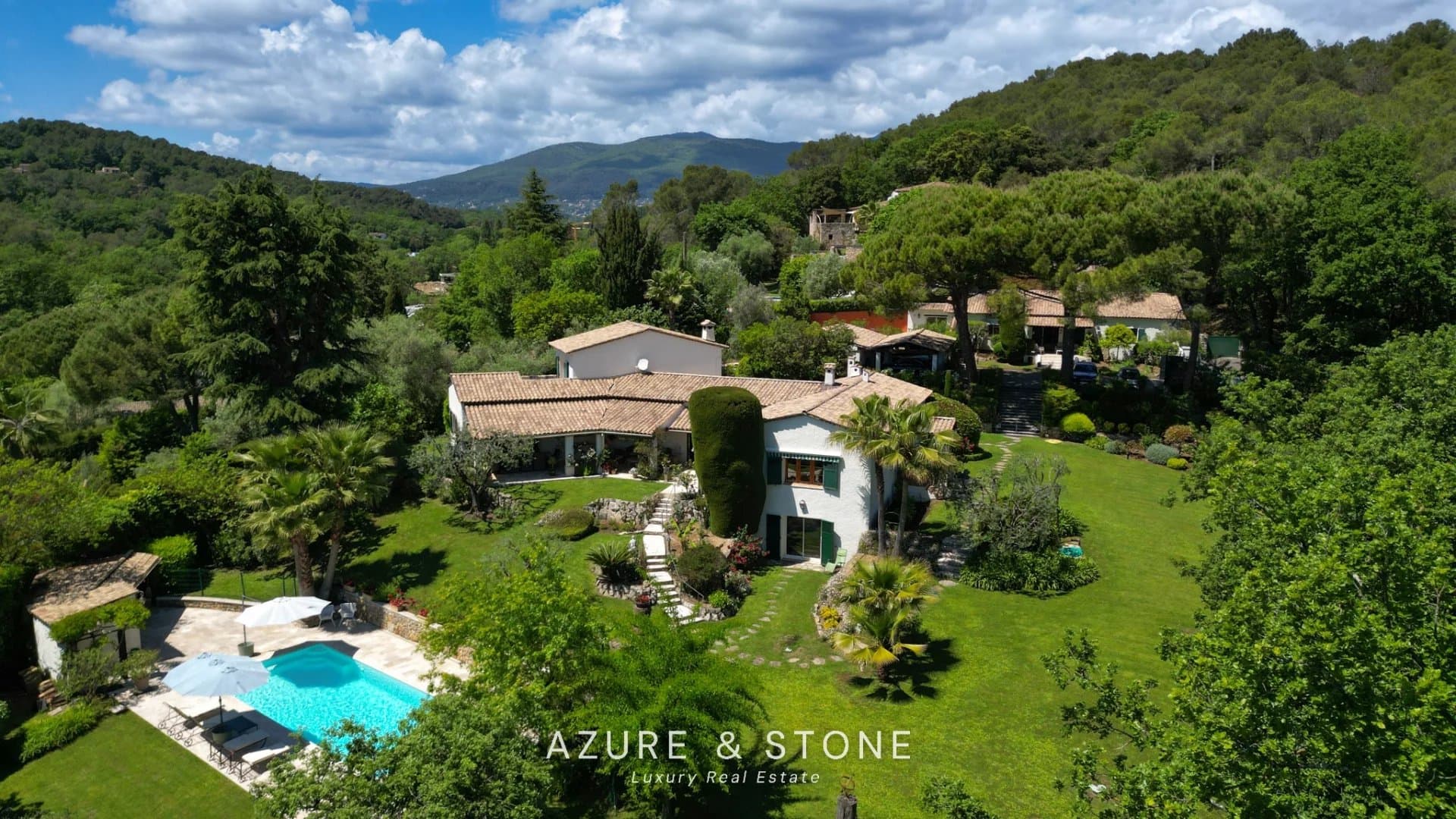 Exceptional Estate gallery 5