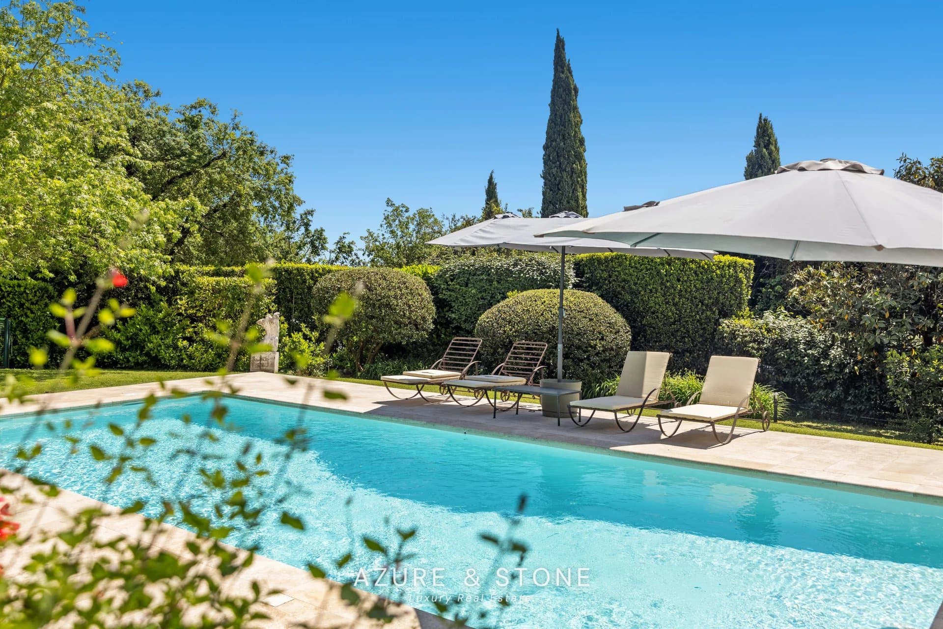 Exceptional Estate gallery 2