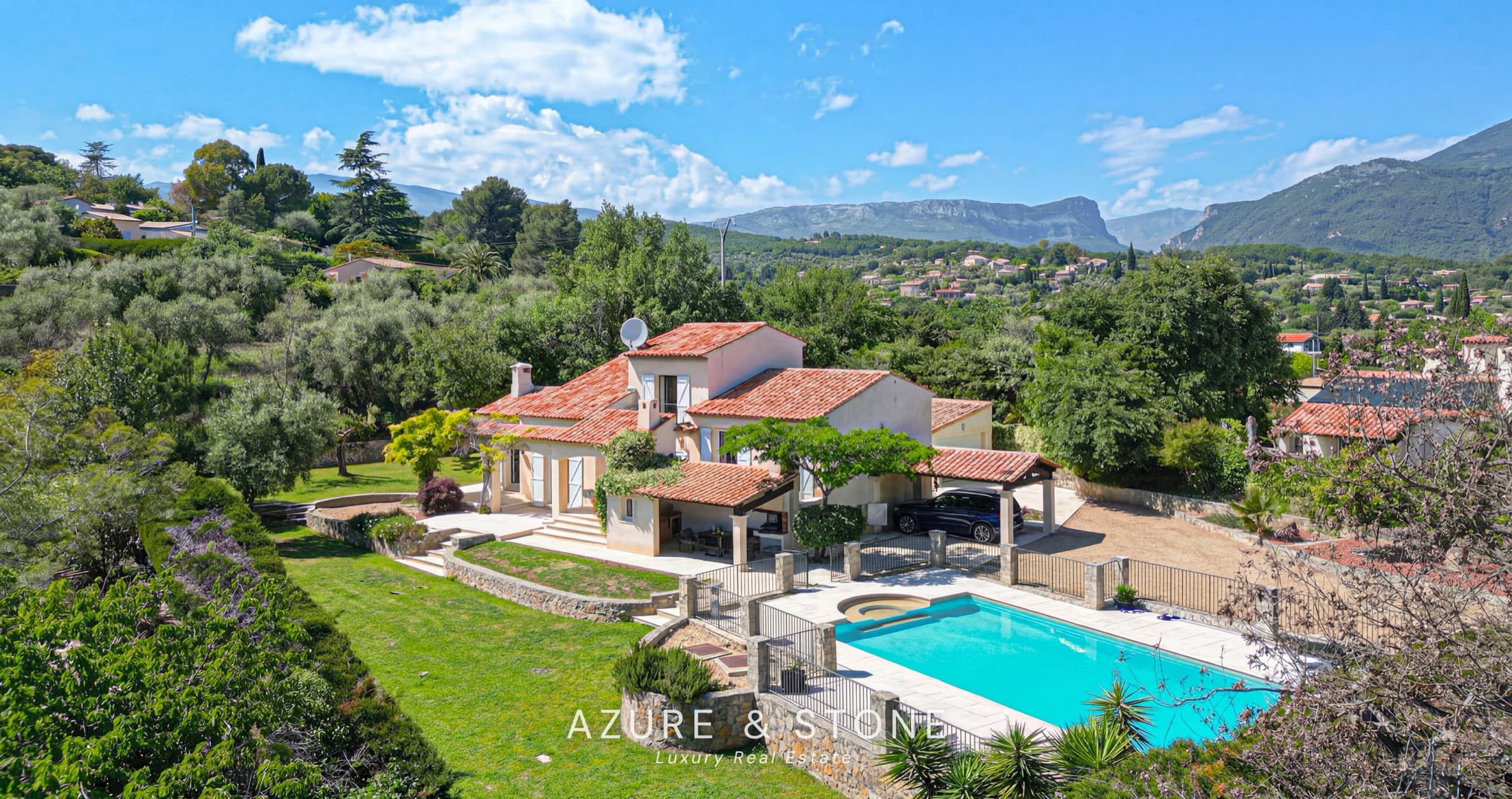 Residence of Exceptional Charm gallery 42